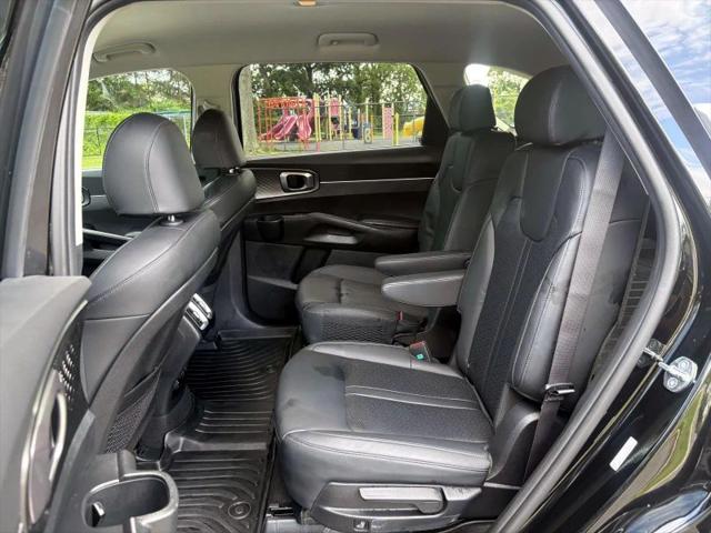 2023 Kia Sorento Hybrid EX