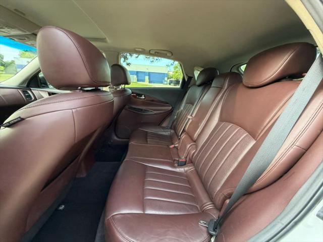 2016 INFINITI QX50 Base