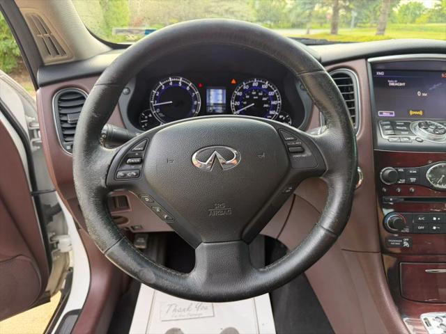 2016 INFINITI QX50 Base