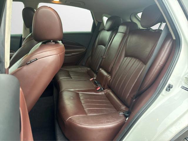 2016 INFINITI QX50 Base