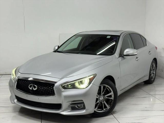 2015 INFINITI Q50 Premium