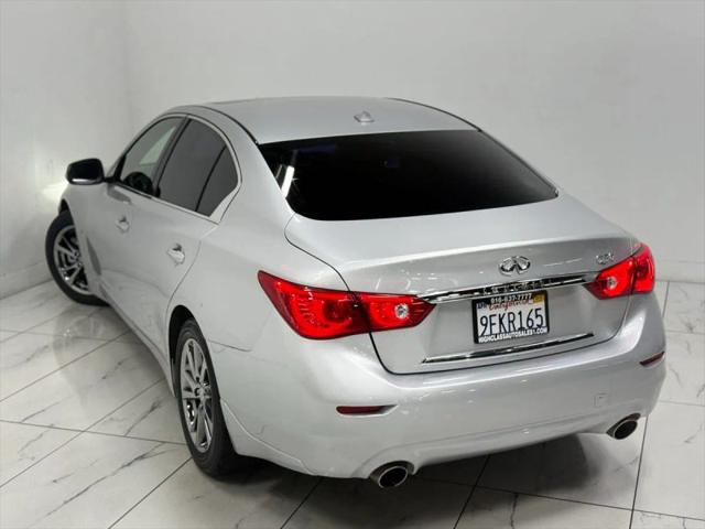 2015 INFINITI Q50 Premium