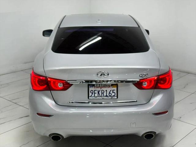 2015 INFINITI Q50 Premium
