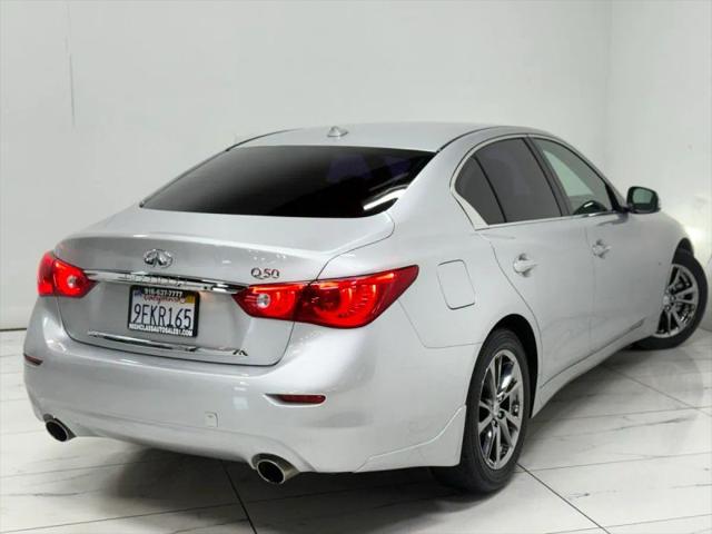 2015 INFINITI Q50 Premium