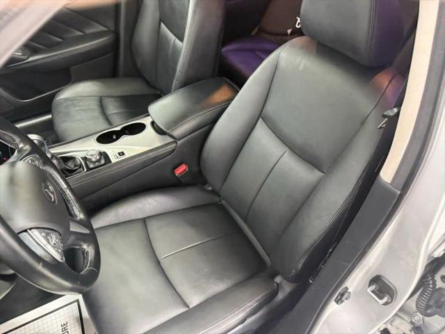 2015 INFINITI Q50 Premium