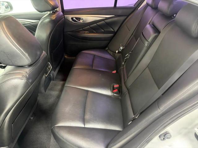 2015 INFINITI Q50 Premium