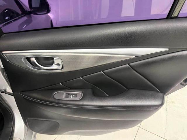 2015 INFINITI Q50 Premium