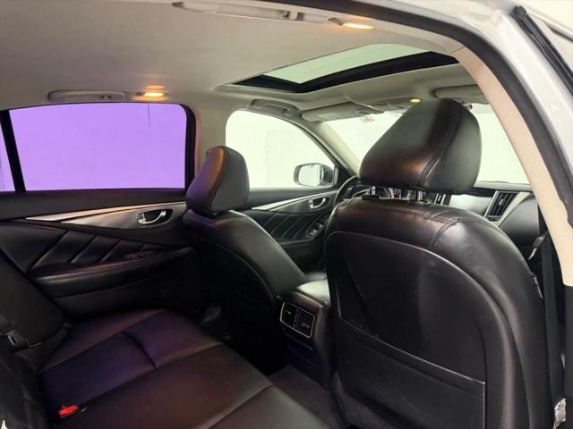 2015 INFINITI Q50 Premium