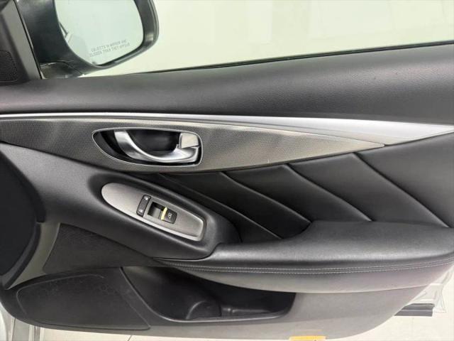 2015 INFINITI Q50 Premium