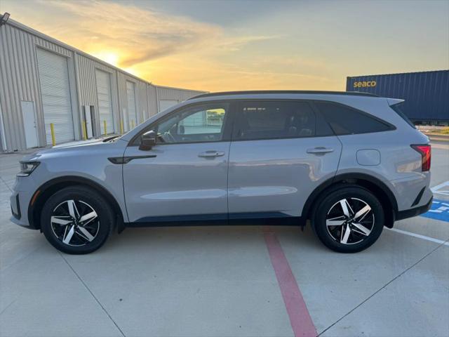 2023 Kia Sorento EX