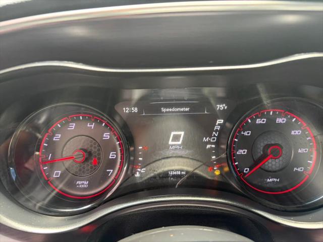 2018 Dodge Charger SXT RWD