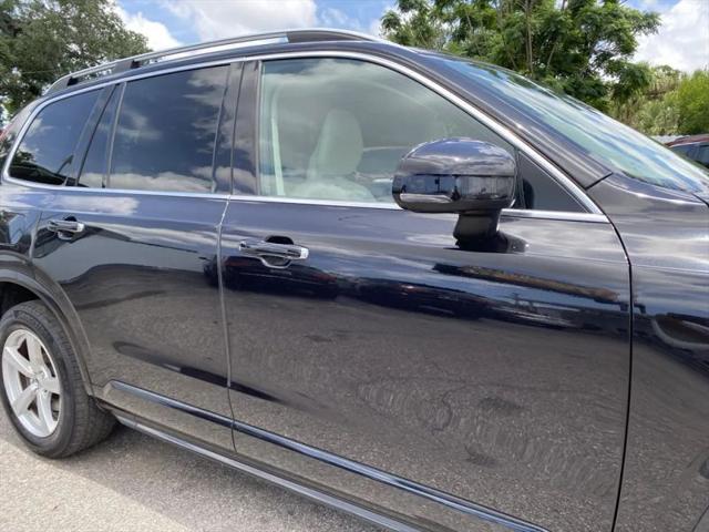 2018 Volvo XC90 T5 Momentum