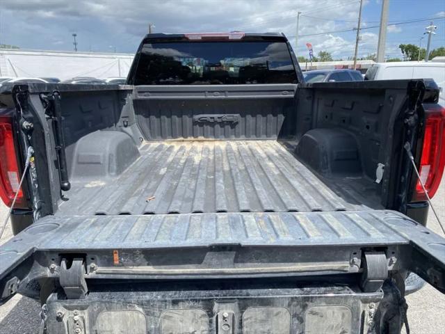 2022 GMC Sierra 1500 4WD Crew Cab Standard Box AT4