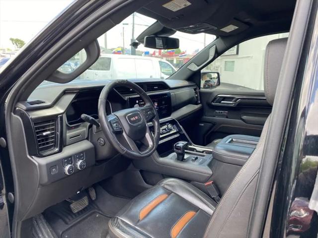 2022 GMC Sierra 1500 4WD Crew Cab Standard Box AT4