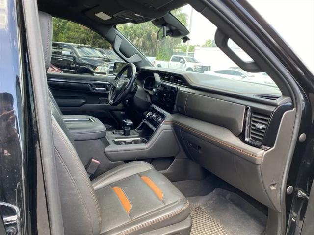 2022 GMC Sierra 1500 4WD Crew Cab Standard Box AT4