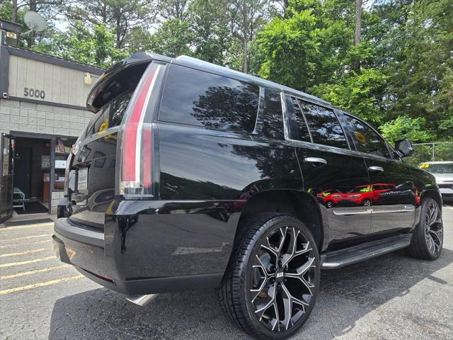 2016 Cadillac Escalade Luxury Collection