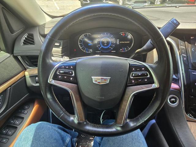 2016 Cadillac Escalade Luxury Collection