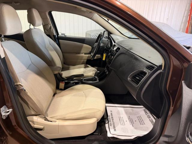 2012 Chrysler 200 Touring