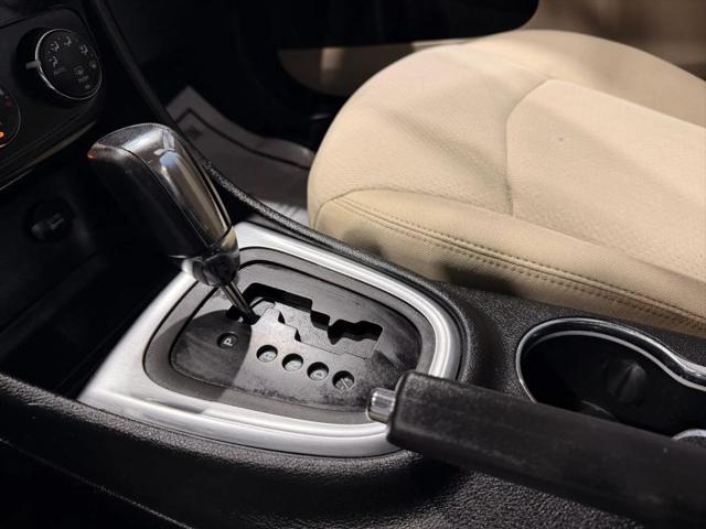 2012 Chrysler 200 Touring