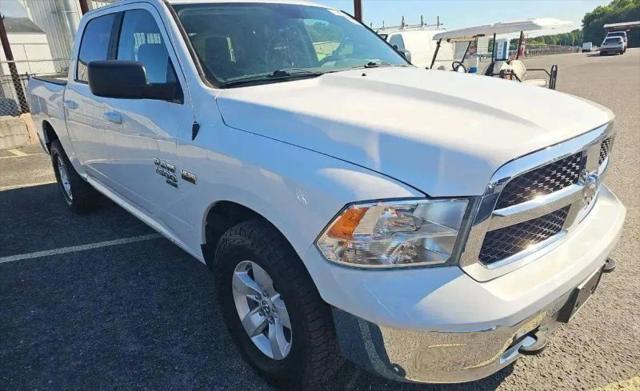 2019 Ram 1500 Classic SLT Crew Cab 4x4 5'7" Box