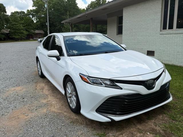 2019 Toyota Camry LE