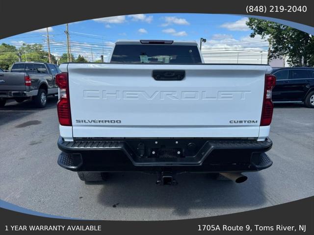 2023 Chevrolet Silverado 2500HD 4WD Crew Cab Standard Bed Custom