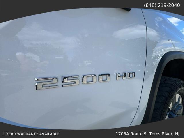 2023 Chevrolet Silverado 2500HD 4WD Crew Cab Standard Bed Custom