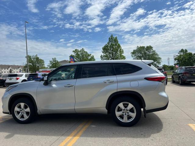 2020 Toyota Highlander LE