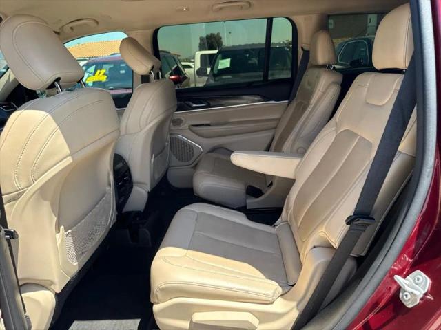 2022 Jeep Grand Cherokee L Limited 4x4