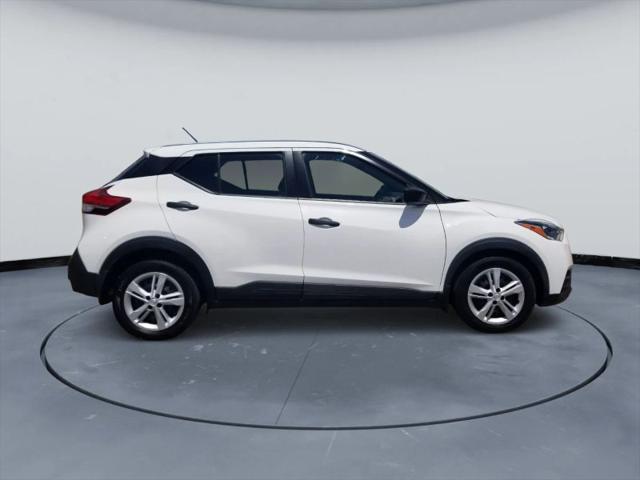 2020 Nissan Kicks S Xtronic CVT
