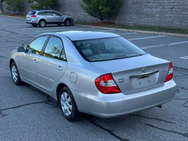2003 Toyota Camry LE