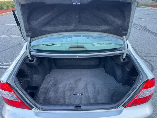 2003 Toyota Camry LE