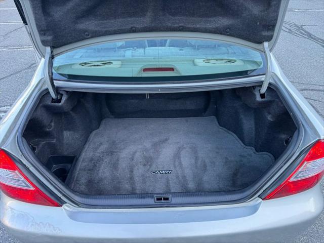 2003 Toyota Camry LE