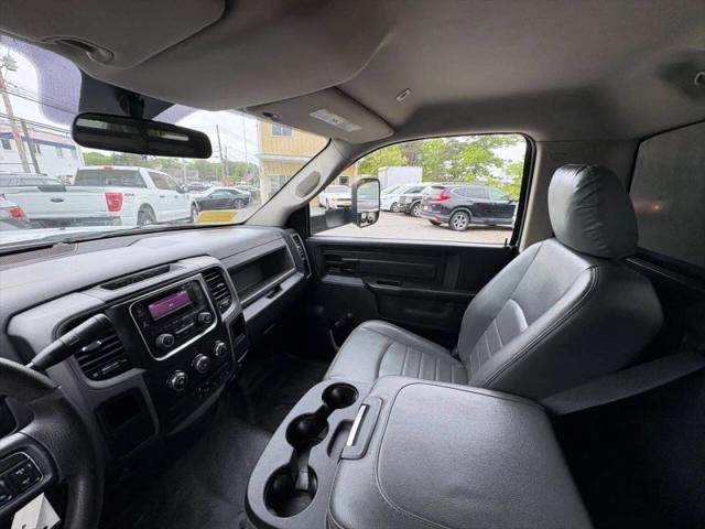 2017 Ram 3500 Tradesman/SLT