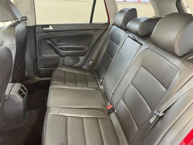 2011 Volkswagen Jetta SportWagen 2.0L TDI