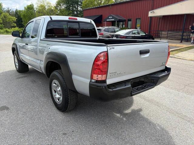 2013 Toyota Tacoma Base