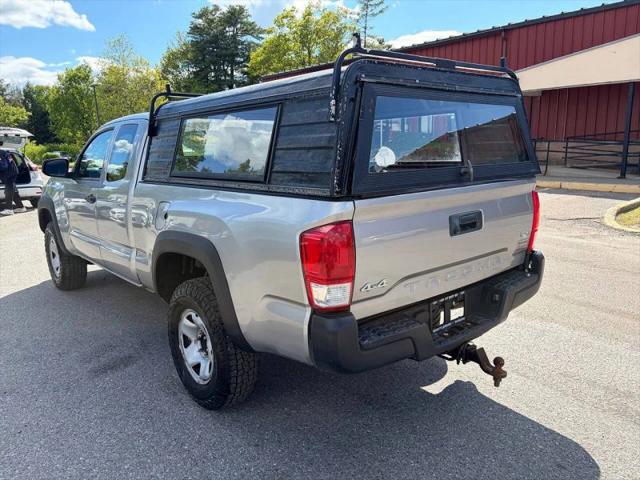 2017 Toyota Tacoma SR