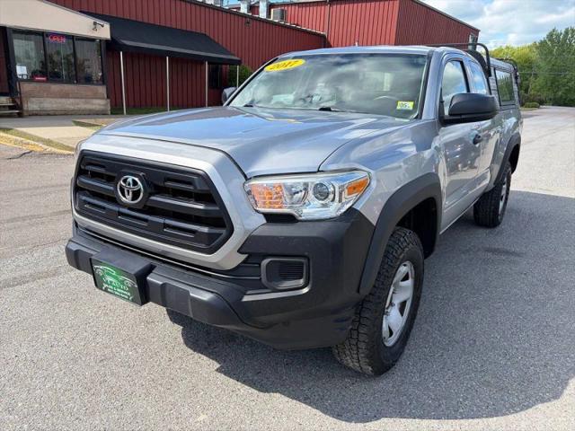 2017 Toyota Tacoma SR