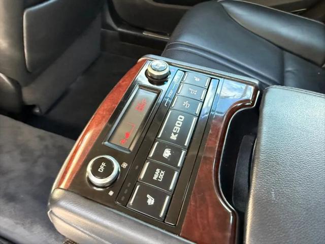 2015 Kia K900 Luxury