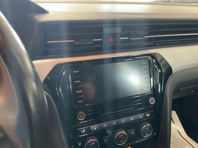 2020 Volkswagen Passat 2.0T SE