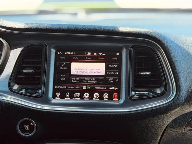 2015 Dodge Challenger R/T Shaker