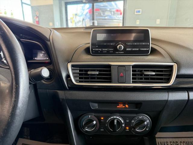 2014 Mazda Mazda3 i Touring