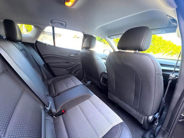 2025 Chevrolet Trax FWD LT
