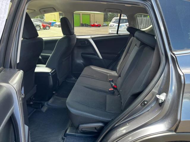 2017 Toyota RAV4 LE