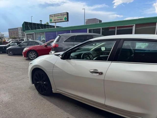 2017 Nissan Maxima 3.5 SR