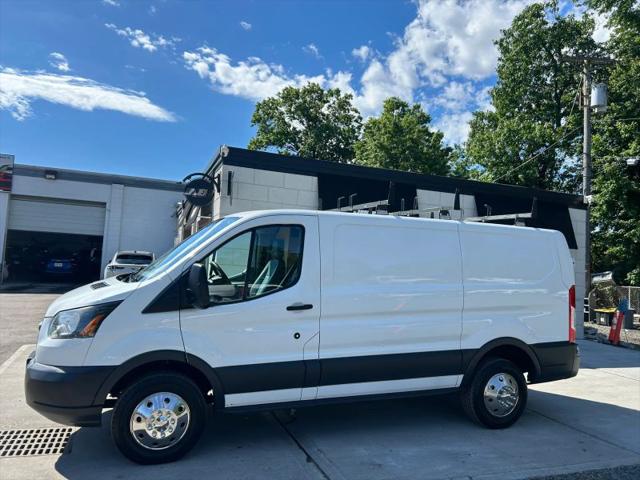 2016 Ford Transit w/60/40 Side Door w/RWB