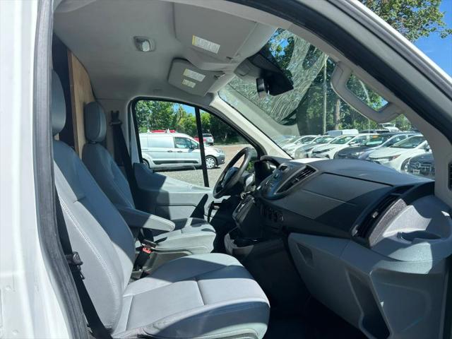 2016 Ford Transit w/60/40 Side Door w/RWB