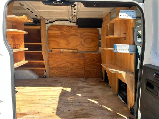 2016 Ford Transit w/60/40 Side Door w/RWB