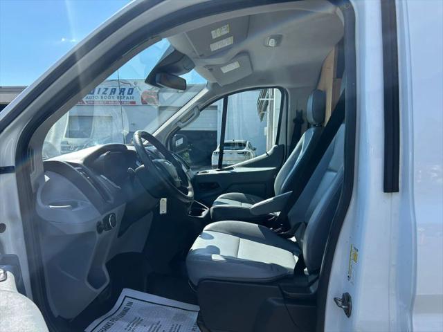 2016 Ford Transit w/60/40 Side Door w/RWB