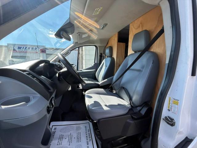 2016 Ford Transit w/60/40 Side Door w/RWB